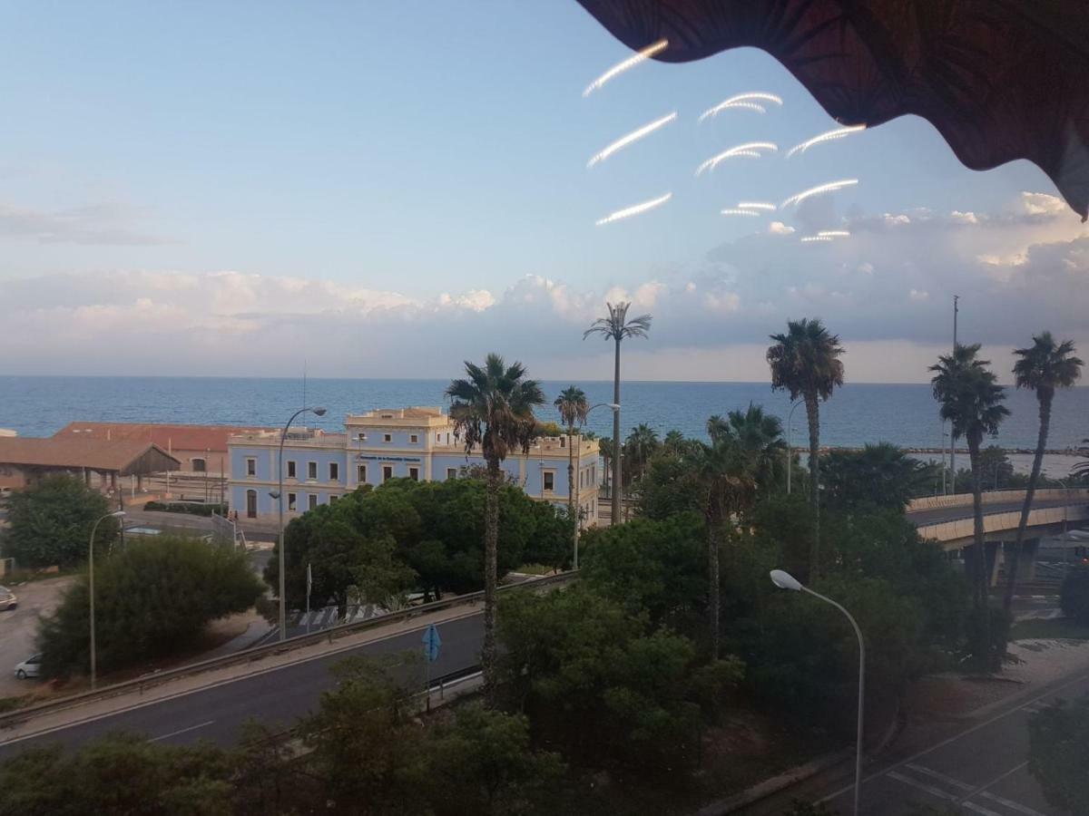 Las Brisas Del Mediterraneo Аликанте Екстериор снимка