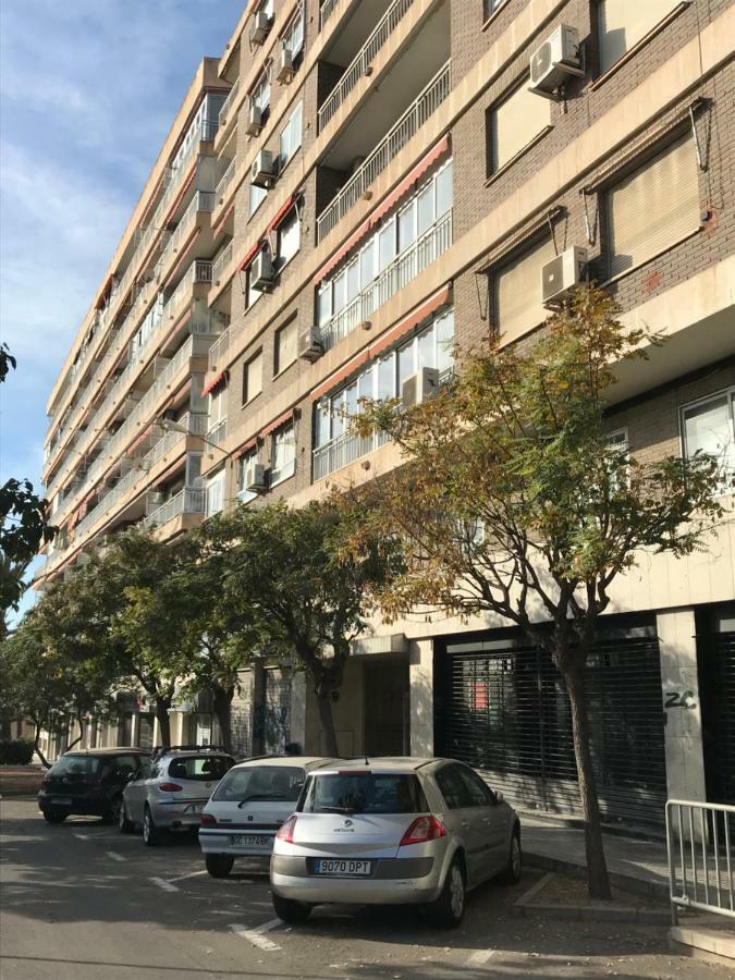 Las Brisas Del Mediterraneo Аликанте Екстериор снимка